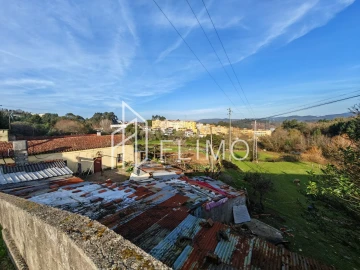 Terreno para Venda em São João da Madeira