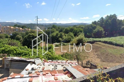Terreno para Venda em São João da Madeira