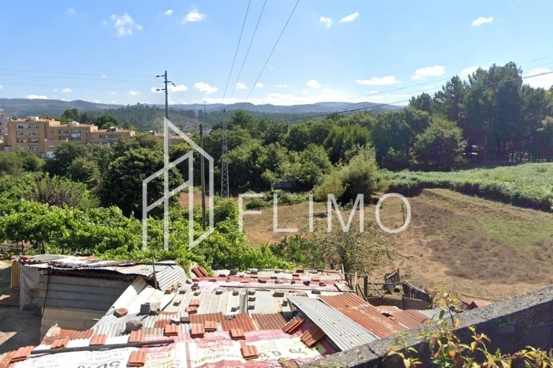 Terreno para Venda em São João da Madeira Foto 10