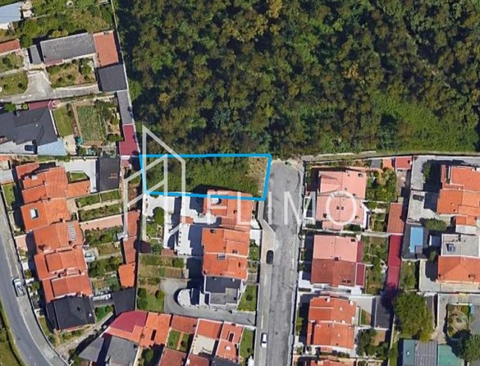 Terreno para Venda em Grijó e Sermonde Foto 1