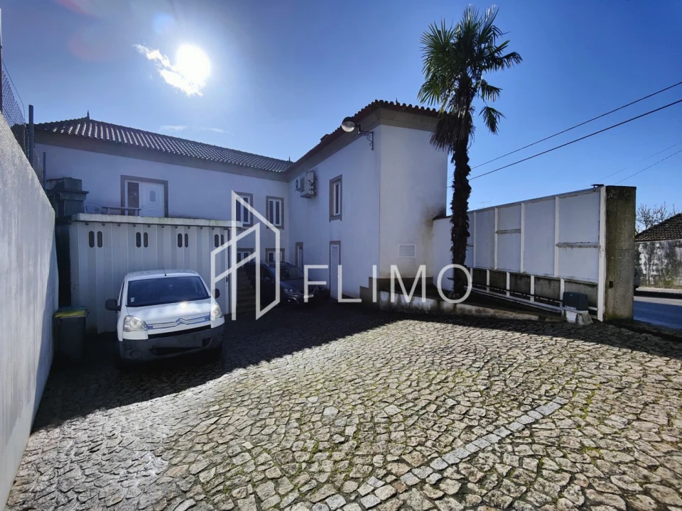 Moradia T6 para Venda em Santa Maria da Feira, Travanca, Sanfins e Espargo Foto 10