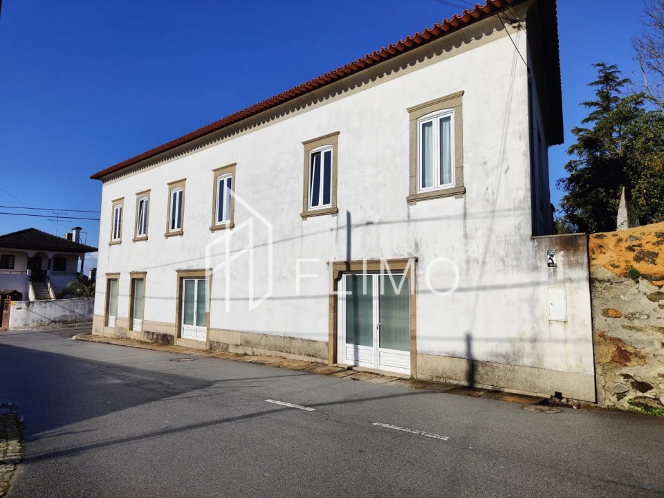 Moradia T6 para Venda em Santa Maria da Feira, Travanca, Sanfins e Espargo Foto 2