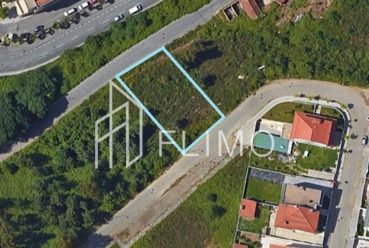 Terreno para Venda em Lobão, Gião, Louredo e Guisande Foto 1