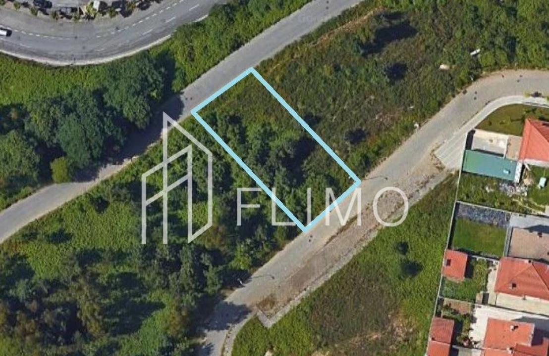 Terreno para Venda em Lobão, Gião, Louredo e Guisande Foto 1