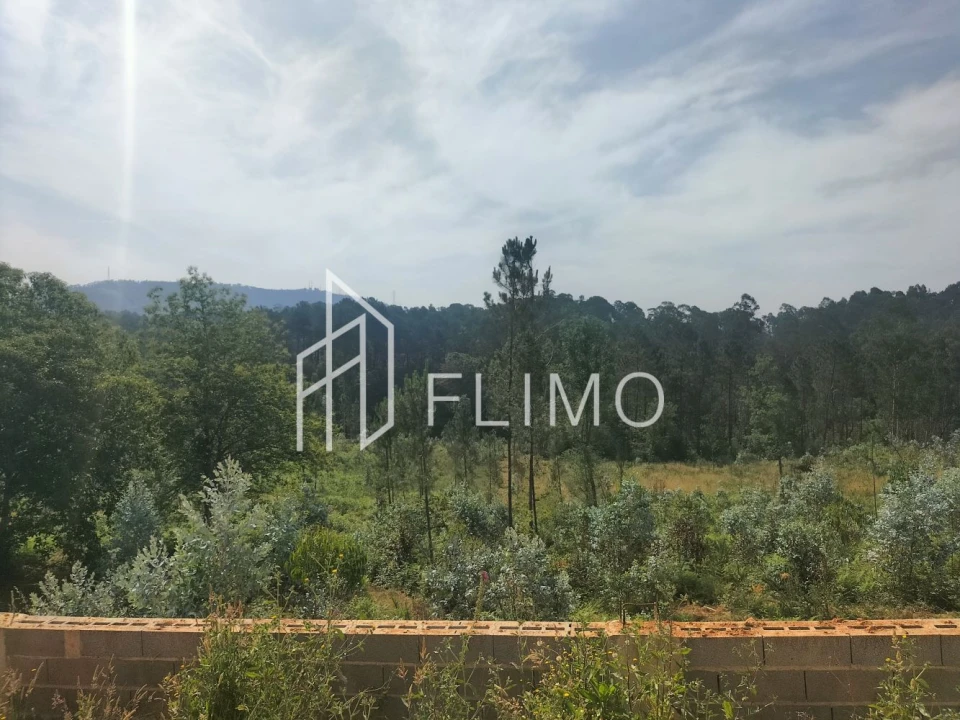 Moradia T3 para Venda em Nogueira do Cravo e Pindelo Foto 22