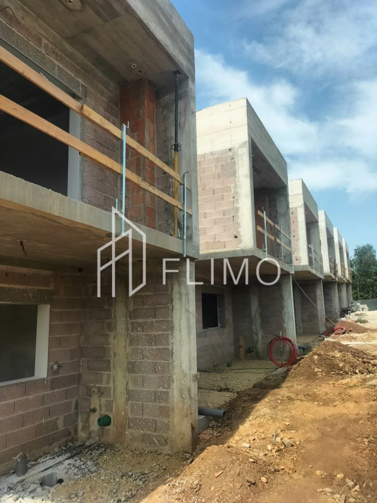 Moradia T3 para Venda em Nogueira do Cravo e Pindelo Foto 2