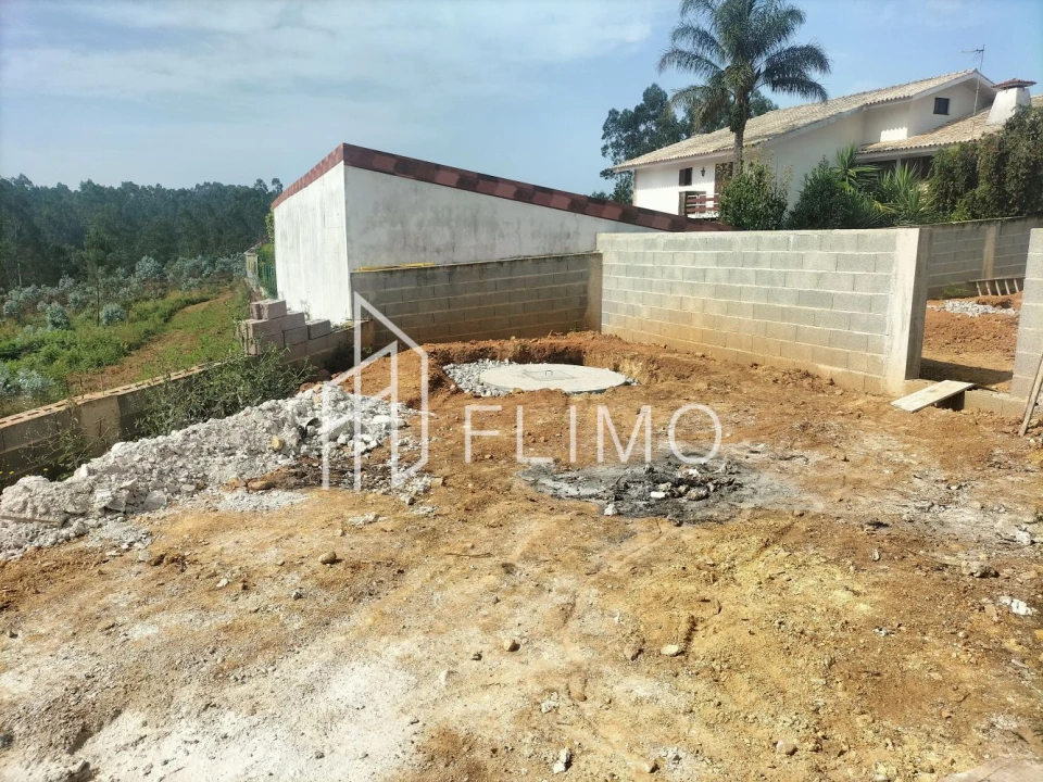 Moradia T3 para Venda em Nogueira do Cravo e Pindelo Foto 9