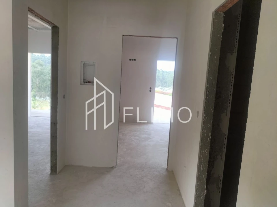 Moradia T3 para Venda em Nogueira do Cravo e Pindelo Foto 28