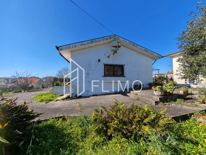 Moradia T2 para Venda em Cortegaça Foto 3