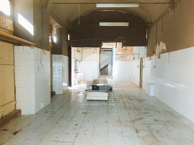 Loja para Venda em Olhão Foto 4