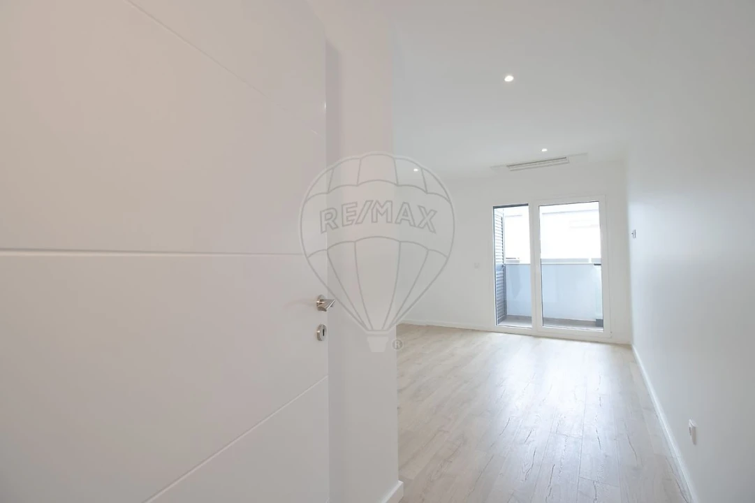 Apartamento T3 para Arrendamento em Montijo e Afonsoeiro Foto 28