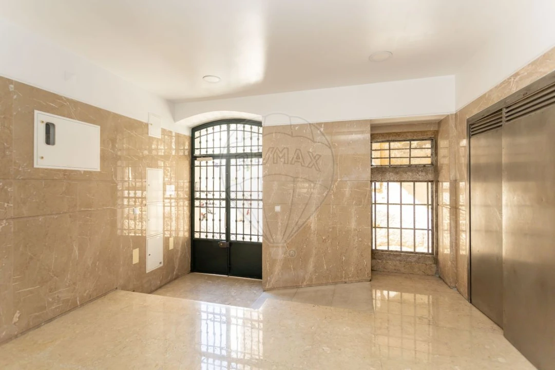 Apartamento T2 para Venda em Santa Maria Maior Foto 34