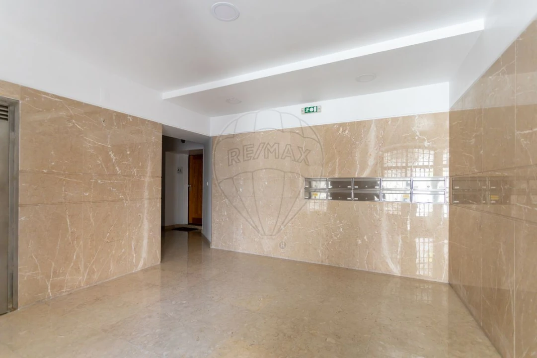 Apartamento T2 para Venda em Santa Maria Maior Foto 33