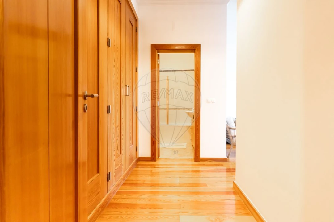 Apartamento T2 para Venda em Santa Maria Maior Foto 22