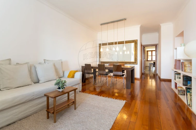 Apartamento T2 para Venda em Santa Maria Maior Foto 9