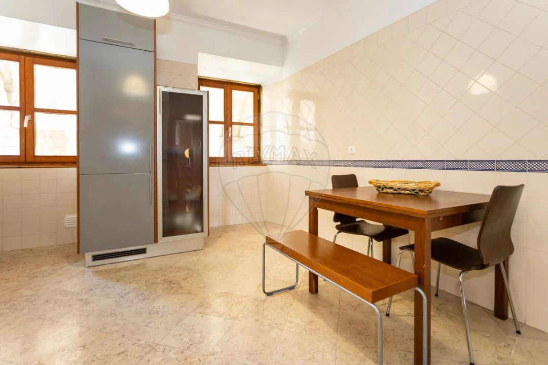 Apartamento T2 para Venda em Santa Maria Maior Foto 31