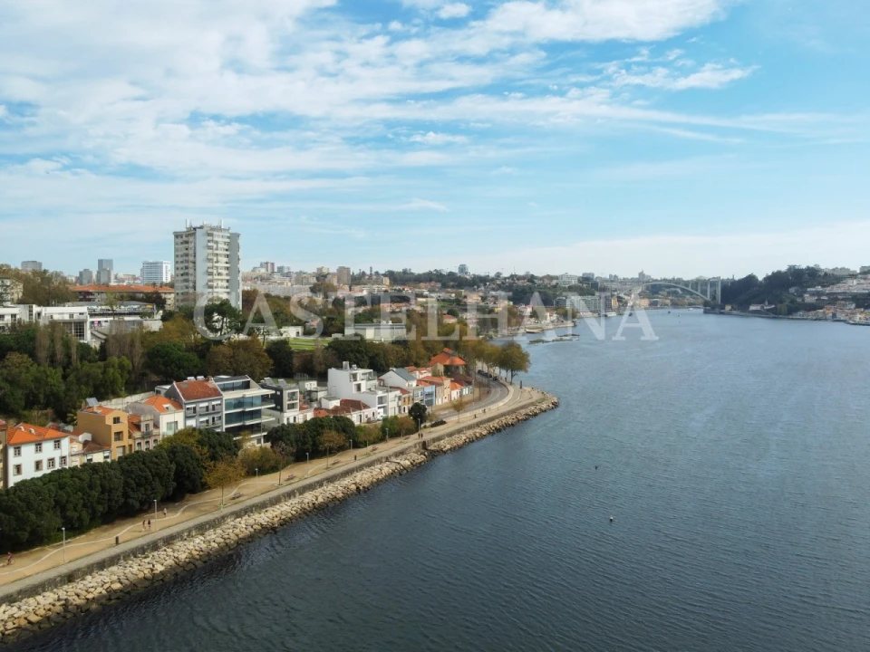 Apartamento T2 para Venda em Lordelo do Ouro e Massarelos Foto 24