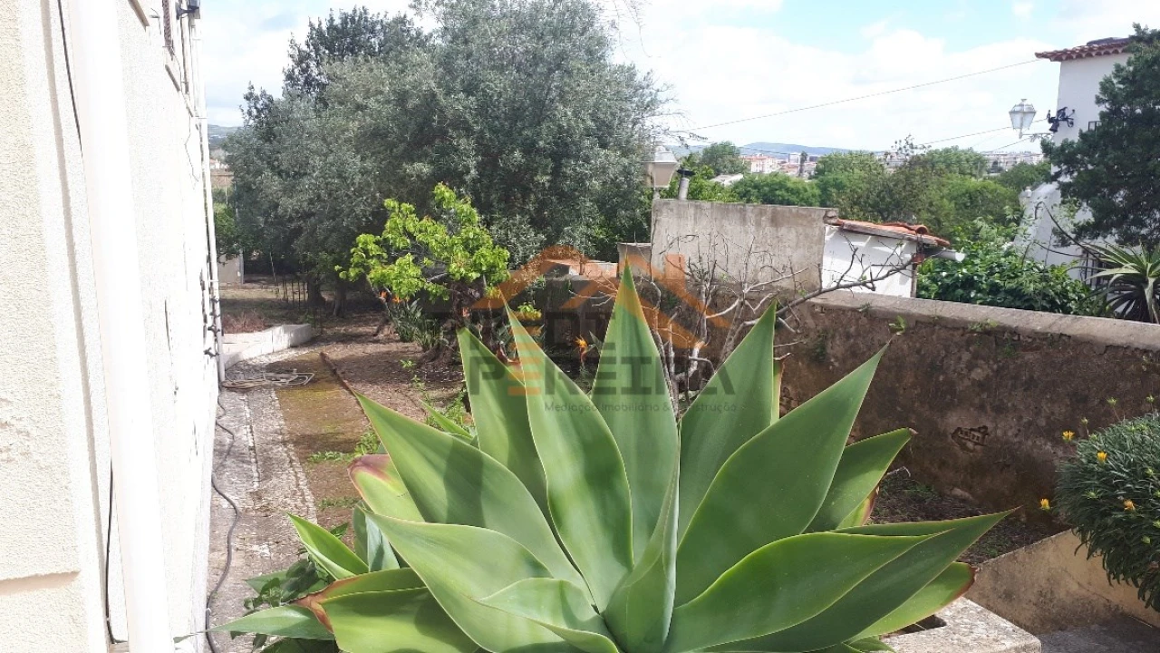 Moradia T7 para Venda em Loures Foto 6