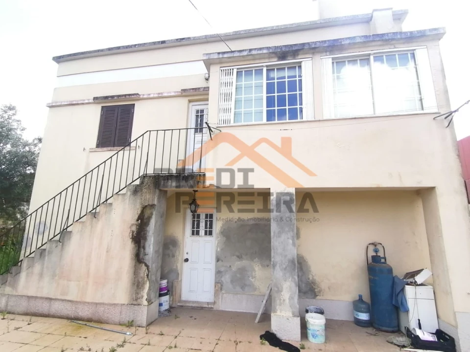 Moradia T7 para Venda em Loures Foto 26