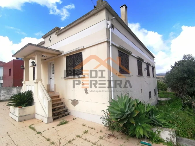 Moradia T7 para Venda em Loures Foto 19