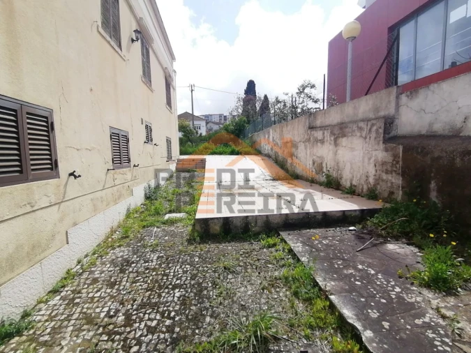 Moradia T7 para Venda em Loures Foto 21