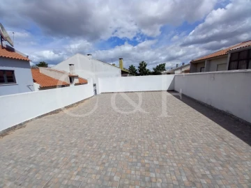 Moradia T5 para Venda em Amora