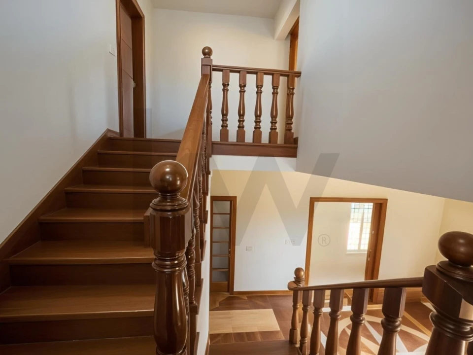 Moradia T5 para Venda em Cascais e Estoril Foto 12