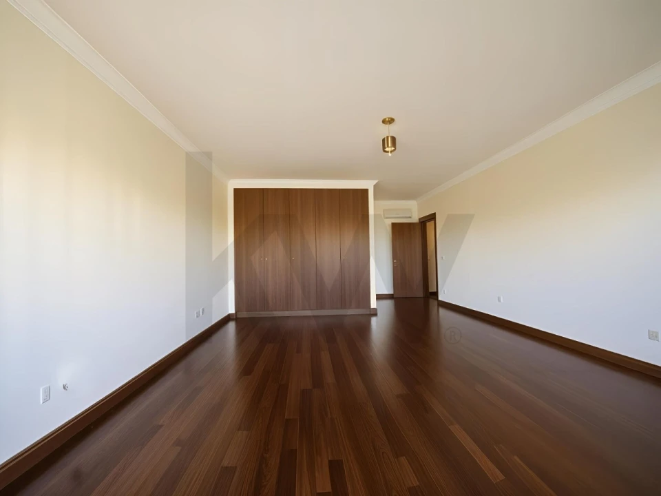 Moradia T5 para Venda em Cascais e Estoril Foto 17