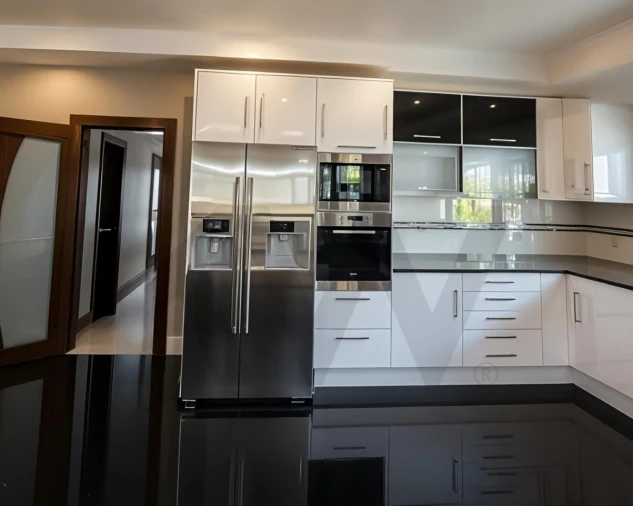 Moradia T5 para Venda em Cascais e Estoril Foto 10