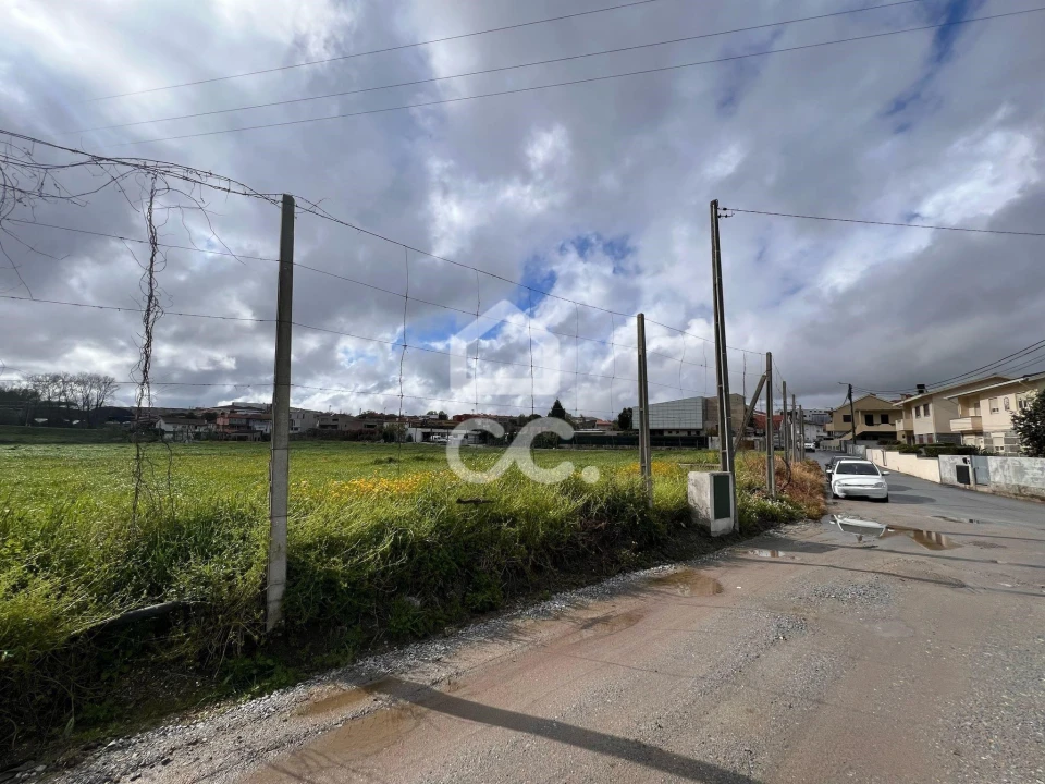 Terreno para Venda em Urgezes Foto 8