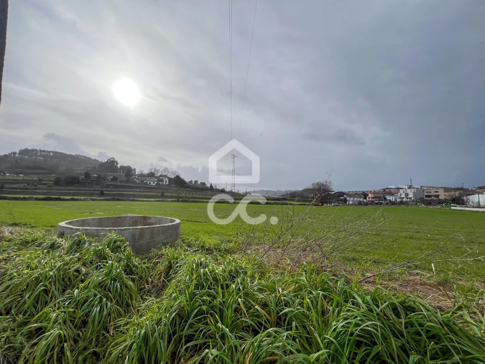 Terreno para Venda em Urgezes Foto 7