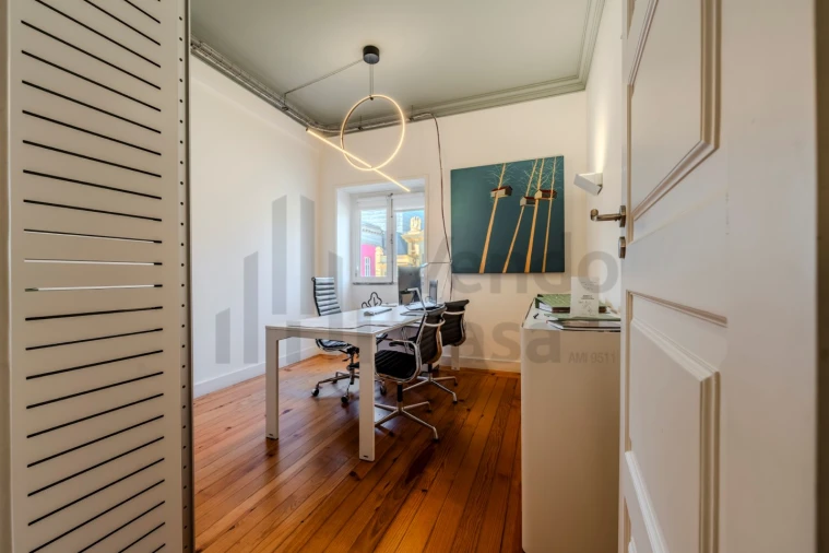 Escritório para Arrendamento em Braga (São José de São Lázaro e São João do Souto) Foto 19