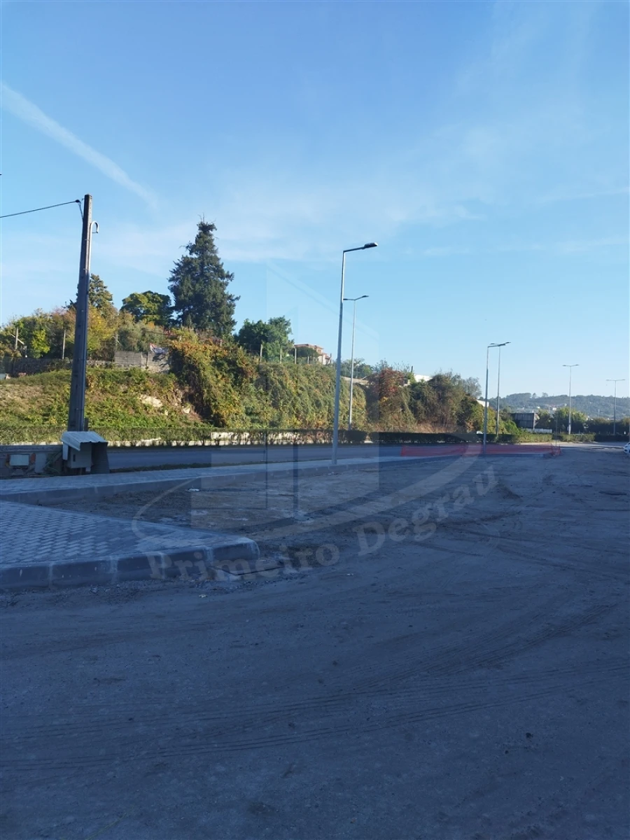 Loja para Venda em Este (São Pedro e São Mamede) Foto 14