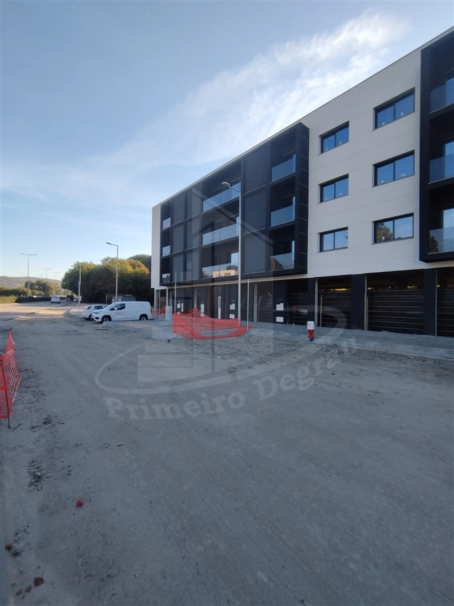 Loja para Venda em Este (São Pedro e São Mamede) Foto 3