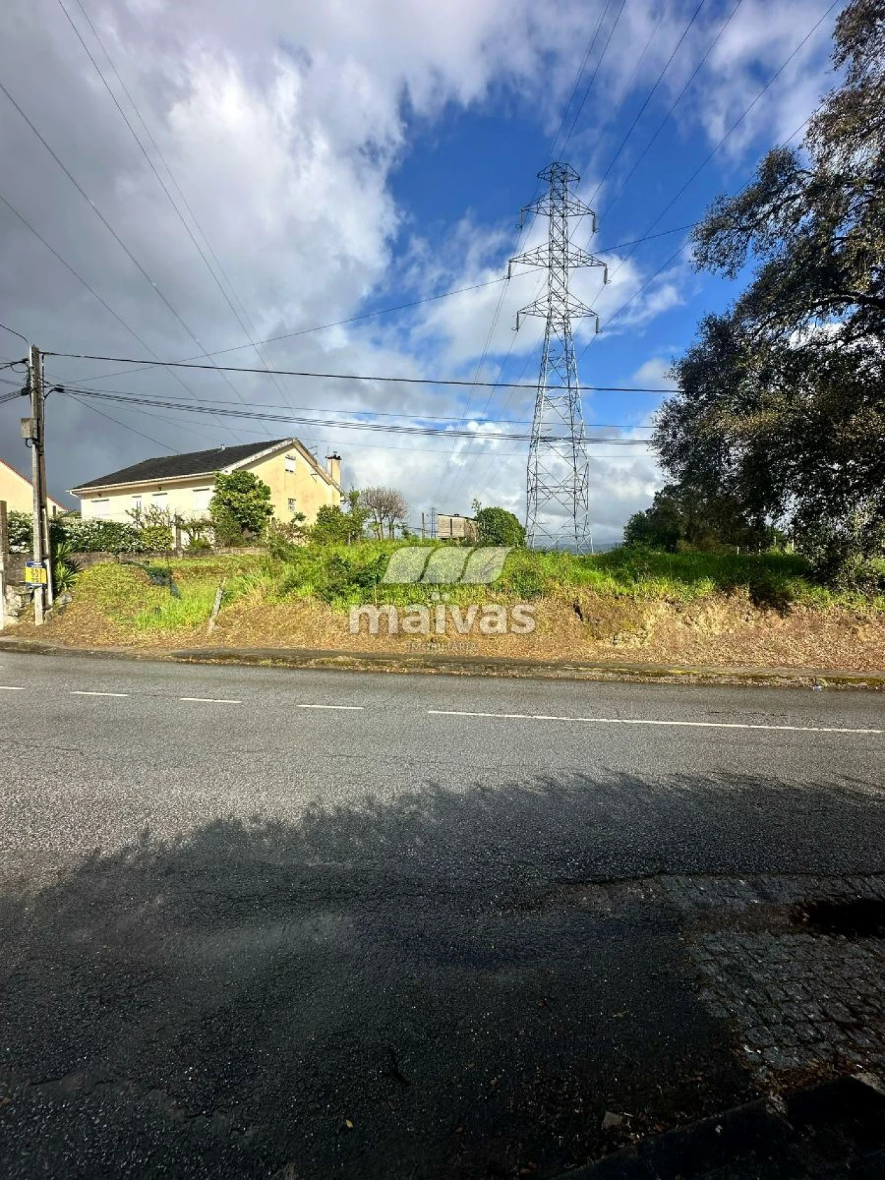 Terreno para Venda em Soutelo Foto 1