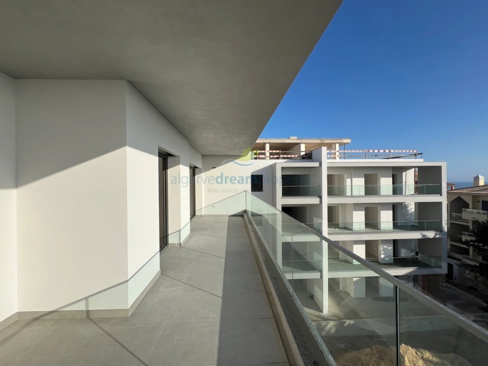 Apartamento T2 para Venda em Albufeira e Olhos de Água Foto 3