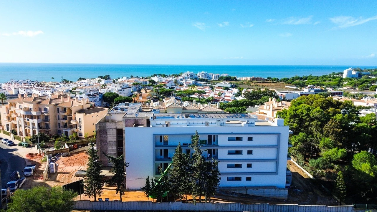 Apartamento T2 para Venda em Albufeira e Olhos de Água Foto 6