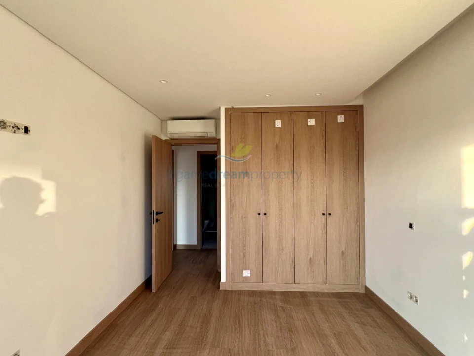 Apartamento T2 para Venda em Albufeira e Olhos de Água Foto 11