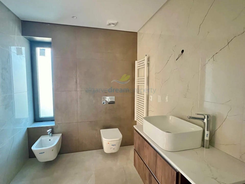 Apartamento T2 para Venda em Albufeira e Olhos de Água Foto 13