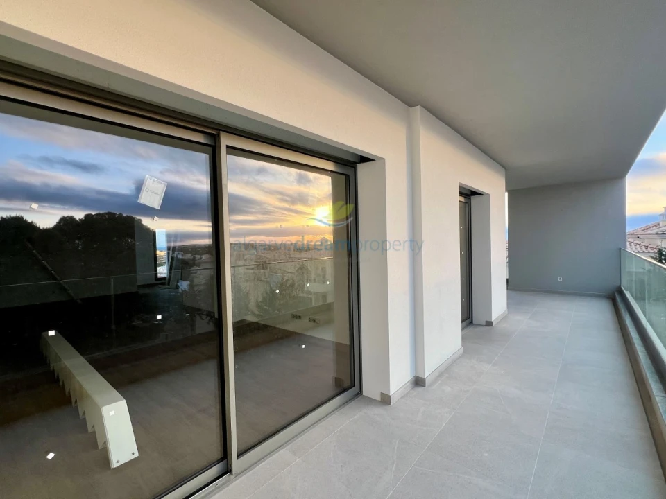Apartamento T2 para Venda em Albufeira e Olhos de Água Foto 14