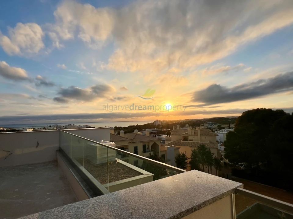 Apartamento T2 para Venda em Albufeira e Olhos de Água Foto 18
