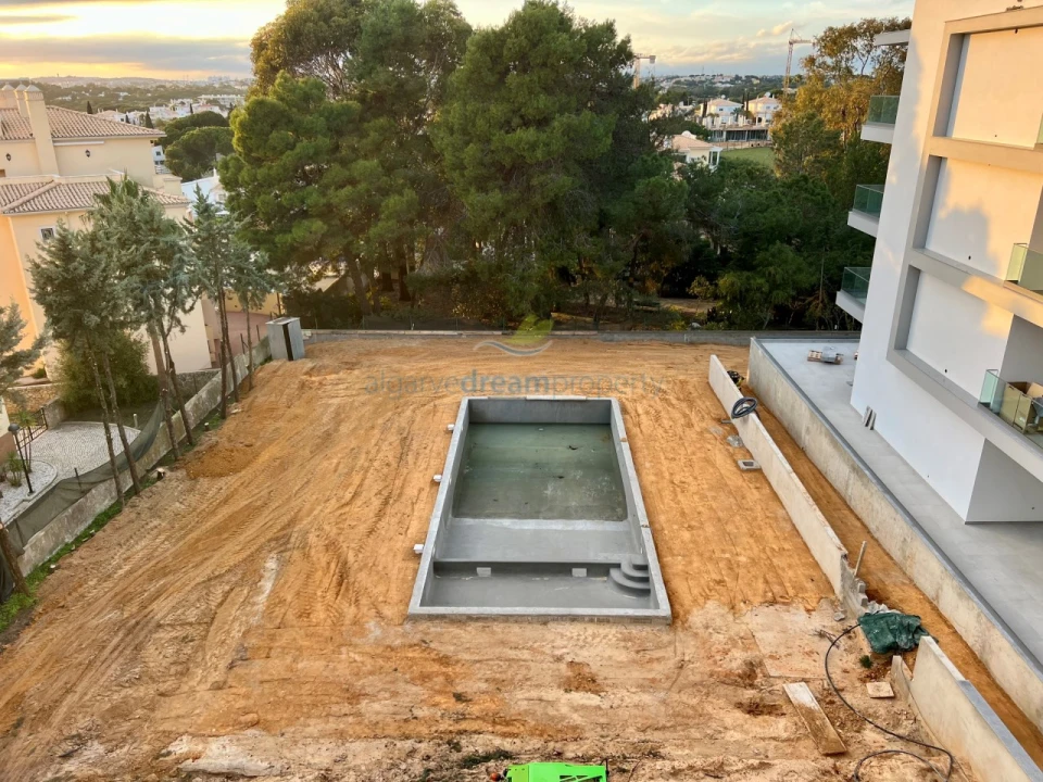 Apartamento T2 para Venda em Albufeira e Olhos de Água Foto 19