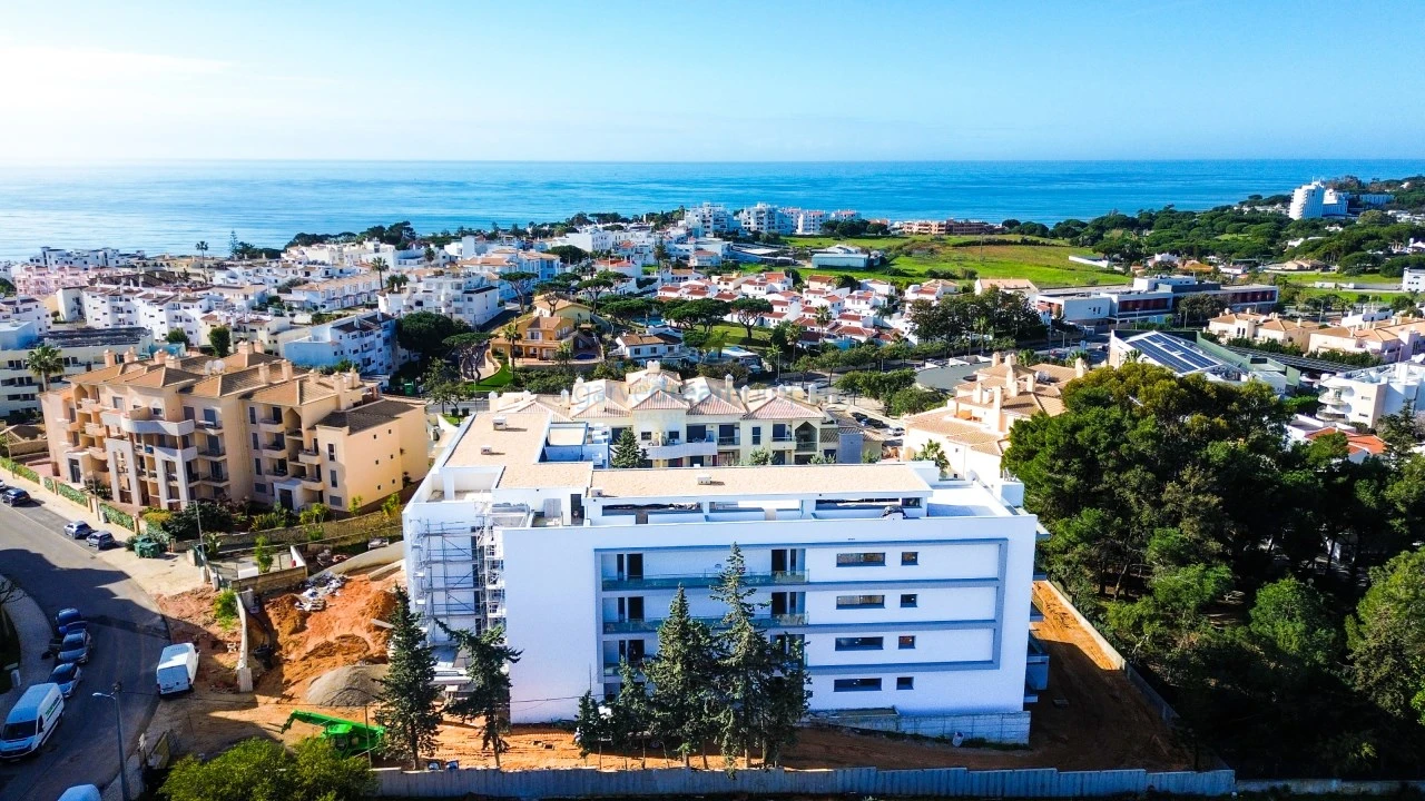 Apartamento T2 para Venda em Albufeira e Olhos de Água Foto 25