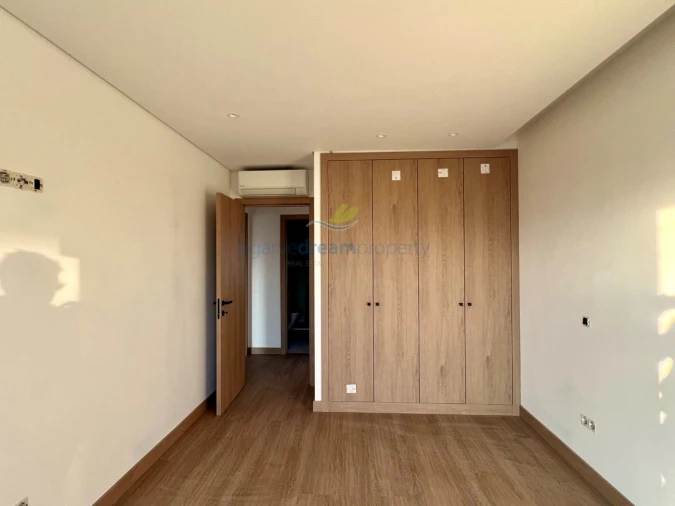 Apartamento T2 para Venda em Albufeira e Olhos de Água Foto 11