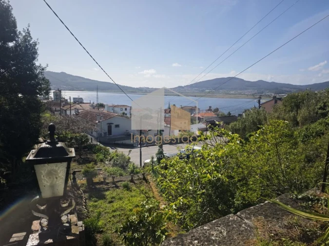 Moradia T4 para Venda em Seixas Foto 5