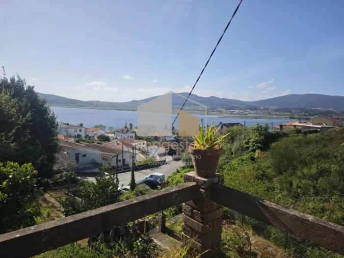 Moradia T4 para Venda em Seixas Foto 6