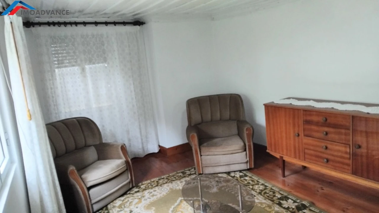 Moradia T6 para Venda em Lorvão Foto 36