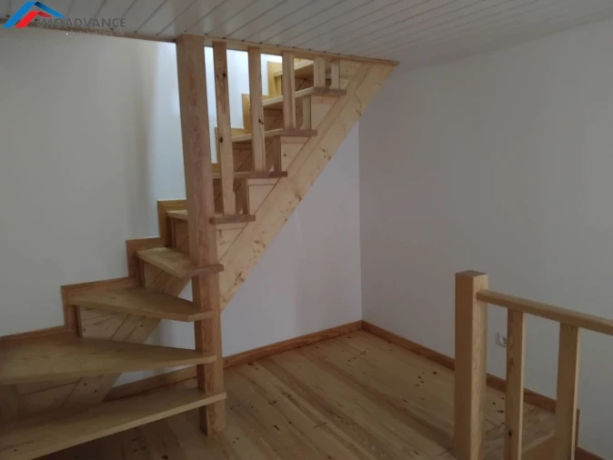 Moradia T6 para Venda em Lorvão Foto 11