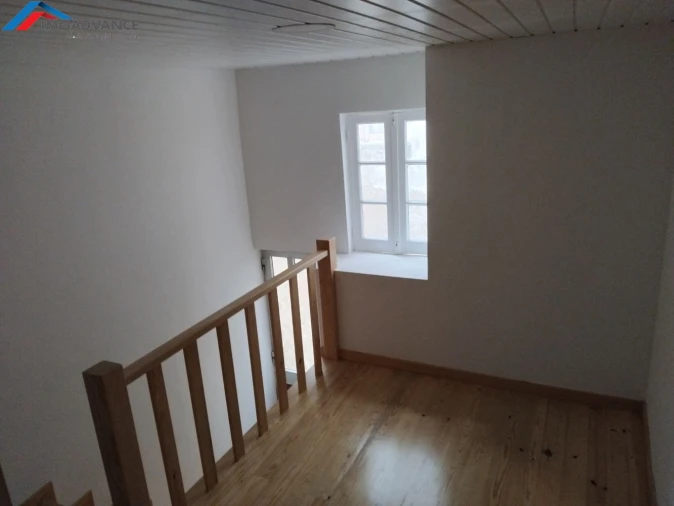 Moradia T6 para Venda em Lorvão Foto 12