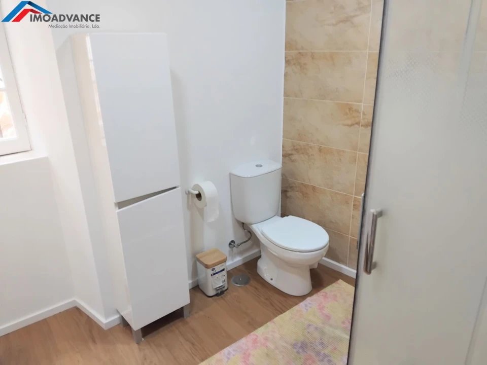 Moradia T6 para Venda em Lorvão Foto 47